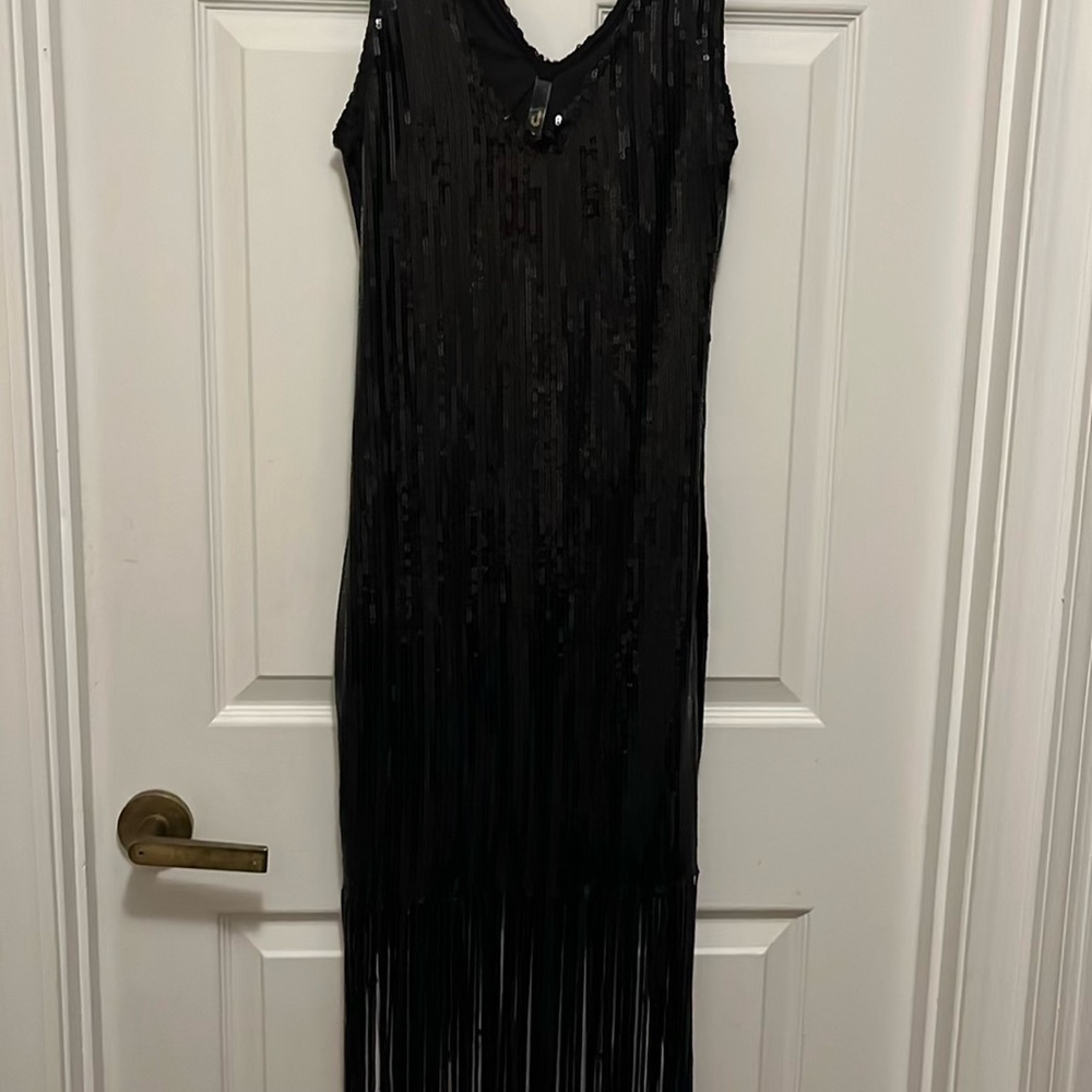 Elegant Black Sleeveless Dress